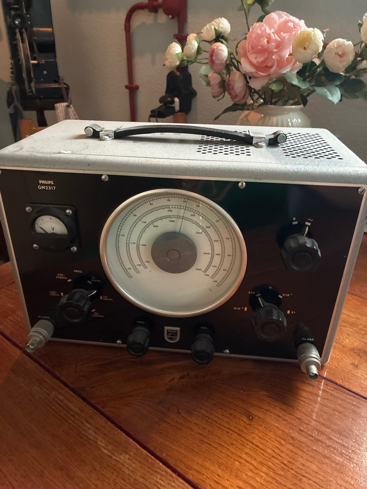 Vintage Philips GM2317 buizenvoltmeter, Ophalen