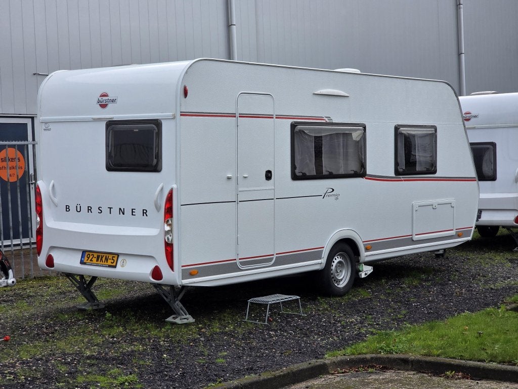 Bürstner Premio Life 480 TS, Caravans en Kamperen, Caravans, Overige typen, Bedrijf, Bürstner, 5 tot 6 meter
