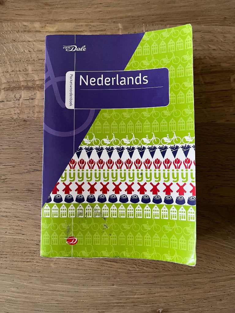 Woordenboek Nederlands  5e editie, Boeken, Ophalen, Van Dale, Nederlands, Zo goed als nieuw