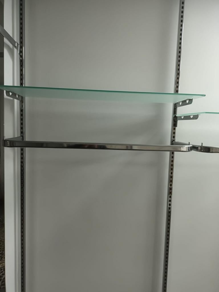 Kleding wand rekken metaal hang en leg systeem., Zakelijke goederen, Kantoor en Winkelinrichting | Winkel en Inventaris, Ophalen