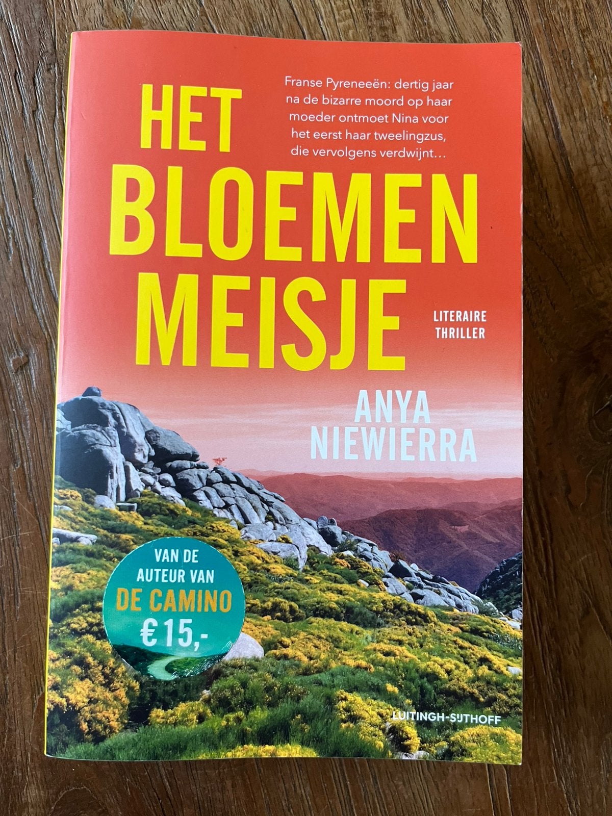 Anya Niewierra - Het bloemenmeisje, Ophalen of Verzenden, Zo goed als nieuw, Anya Niewierra