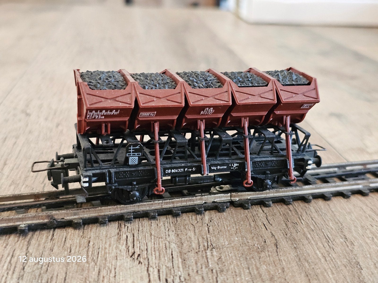 Trix-Express wagon met lading - modeltrein, Ophalen of Verzenden, Gebruikt, Wagon, Trix