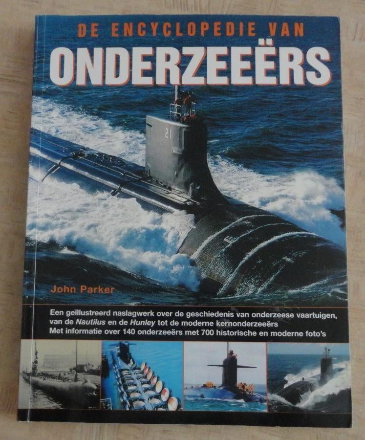 De encyclopedie van onderzeeërs, Boeken, Oorlog en Militair, Ophalen of Verzenden, 1945 tot heden, Gelezen, Marine