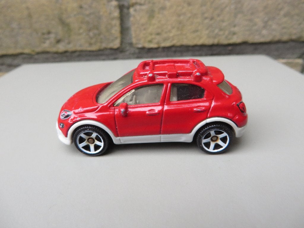 Matchbox Fiat 500X rood, Ophalen of Verzenden, Gebruikt, Auto