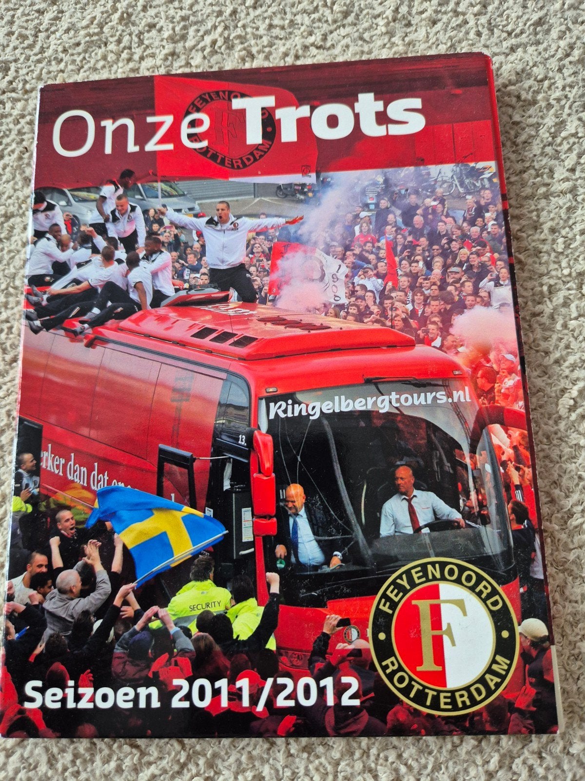 Feyenoord DVD seizoen 2011/2012, Ophalen of Verzenden, Zo goed als nieuw, Nederlands, Voetbal
