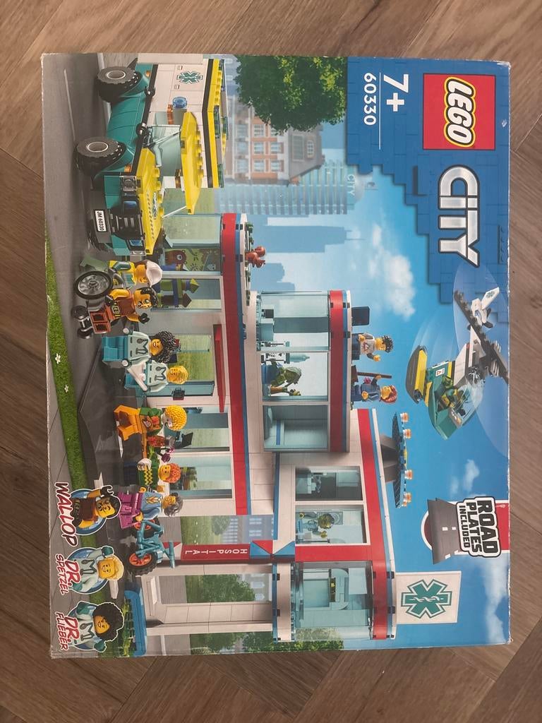 Lego City Ziekenhuis 60330 - Nieuw in doos, Ophalen of Verzenden, Nieuw, Complete set, Lego