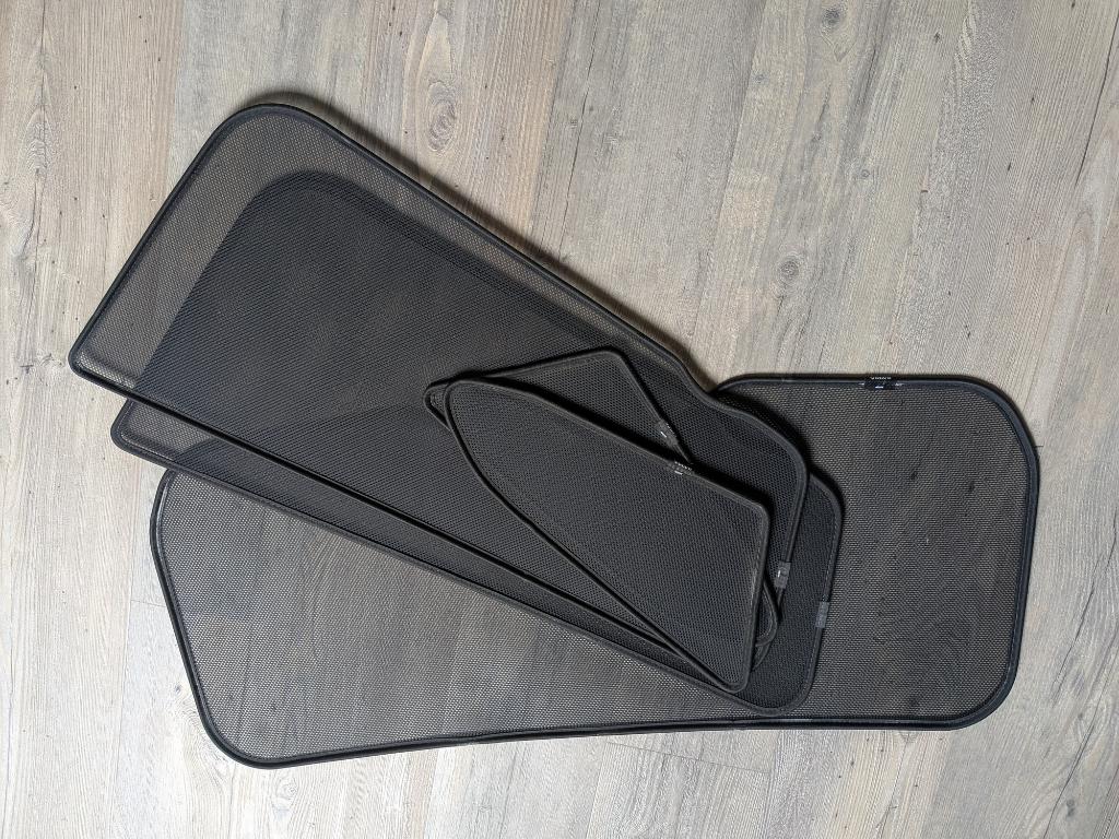 Originele Volvo V60 Zonneschermen (Zwart) – Complete Set, Ophalen, Zo goed als nieuw
