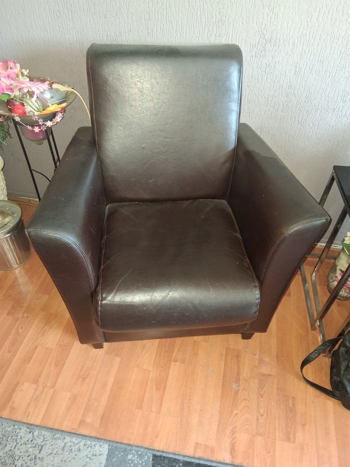heerlijke luie leren stoel, Huis en Inrichting, Ophalen, Gebruikt, 50 tot 75 cm, Leer