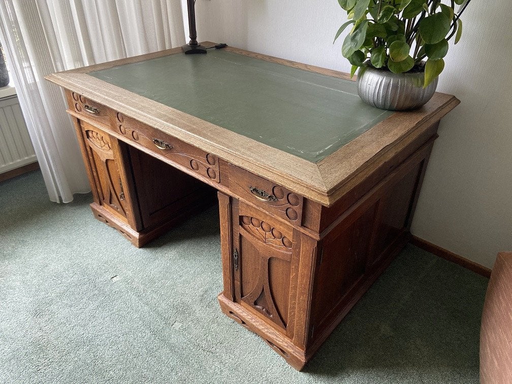 Klassiek engels bureau, Ophalen