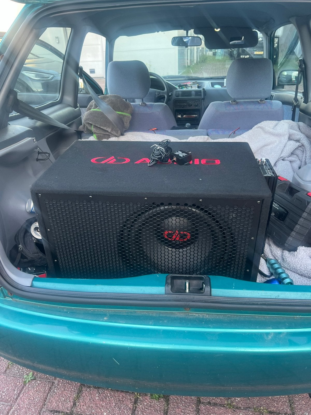 DD Audio Subwoofer met Excalibur Versterker 800W RMS, Ophalen, Gebruikt