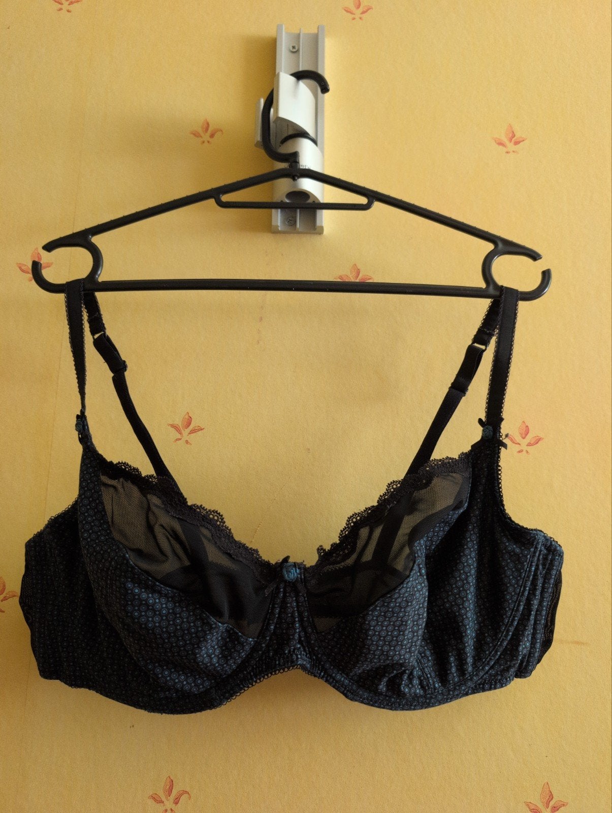 Hunkemöller beugel BH - Zwart met blauw patroon, Hunkemöller, Ophalen of Verzenden, Zwart, BH