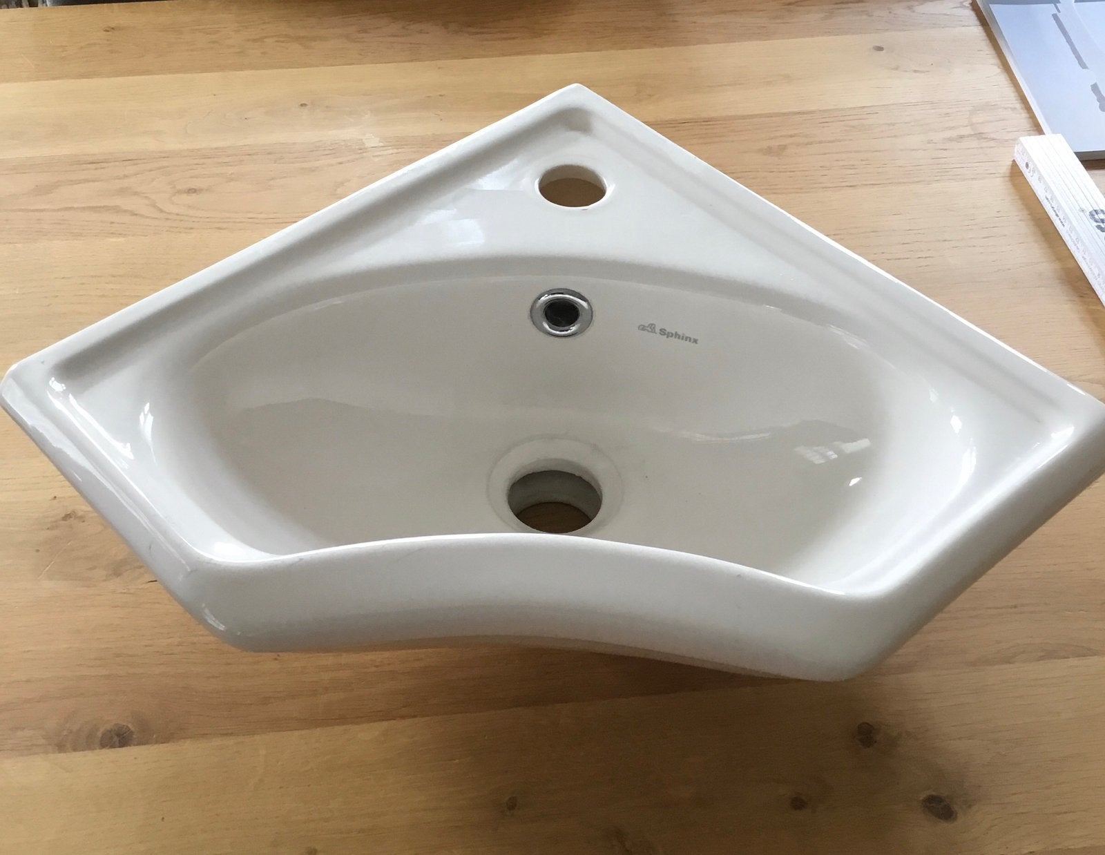 Sphinx toilet hoekfontein pergamon 34 cm., Ophalen of Verzenden, Gebruikt, Toilet