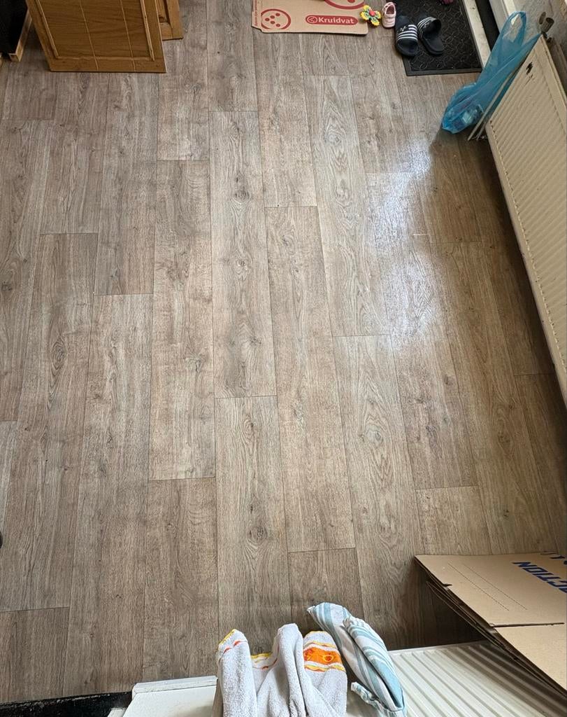 Gebruikt Vinyl ca. 8,75 m², Ophalen, Gebruikt, Minder dan 10 m², Grijs
