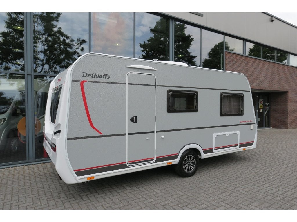 Foto 3 van Dethleffs Summer Edition 460 EL AIRCO+VLOERVERWARMING
