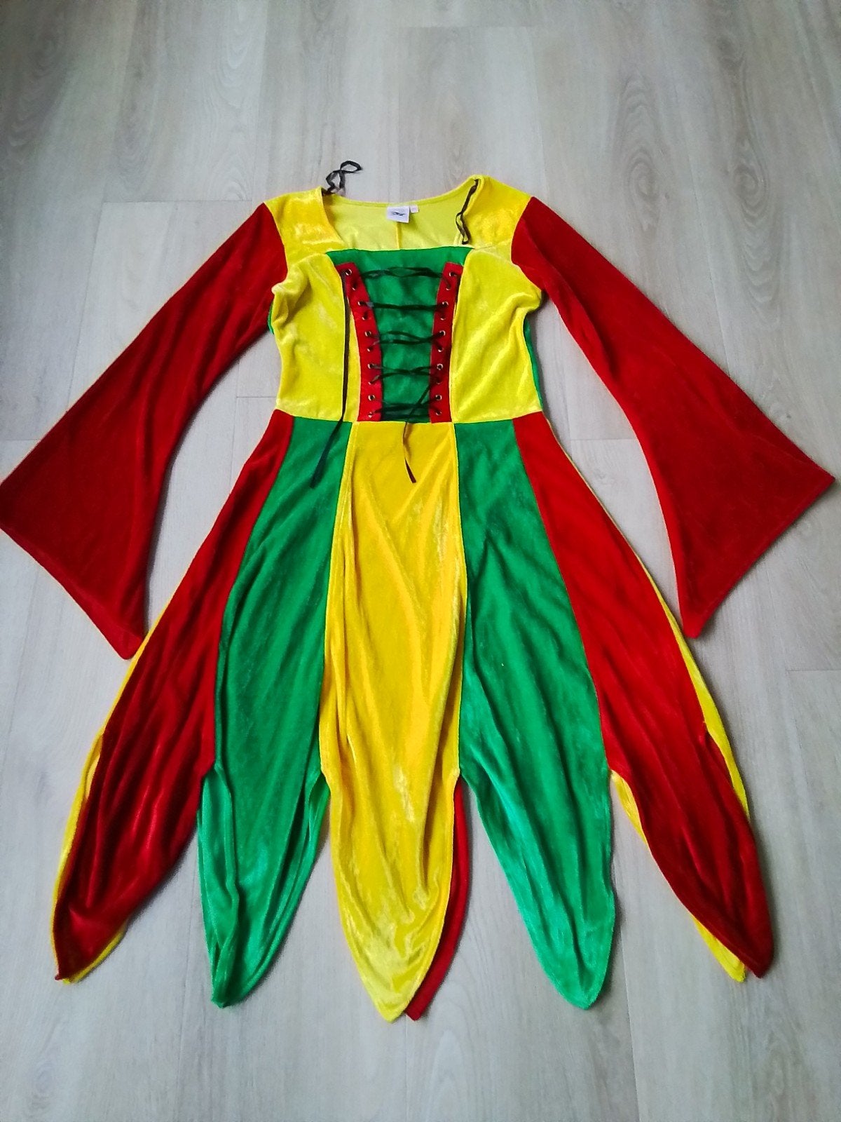 nieuwe carnavalsjurk draagmaat 38-40, Kleding | Dames, Carnavalskleding en Feestkleding, Maat 38/40 (M), Carnaval, Partyxplosion