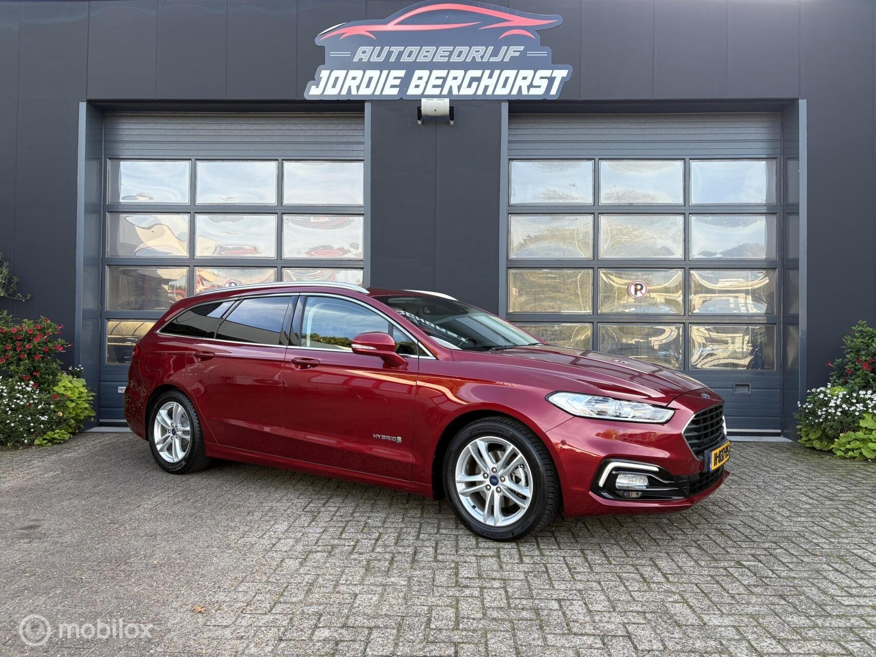 Ford Mondeo Wagon 2.0 IVCT HEV Titanium, Gebruikt, 4 cilinders, Mondeo, Origineel Nederlands