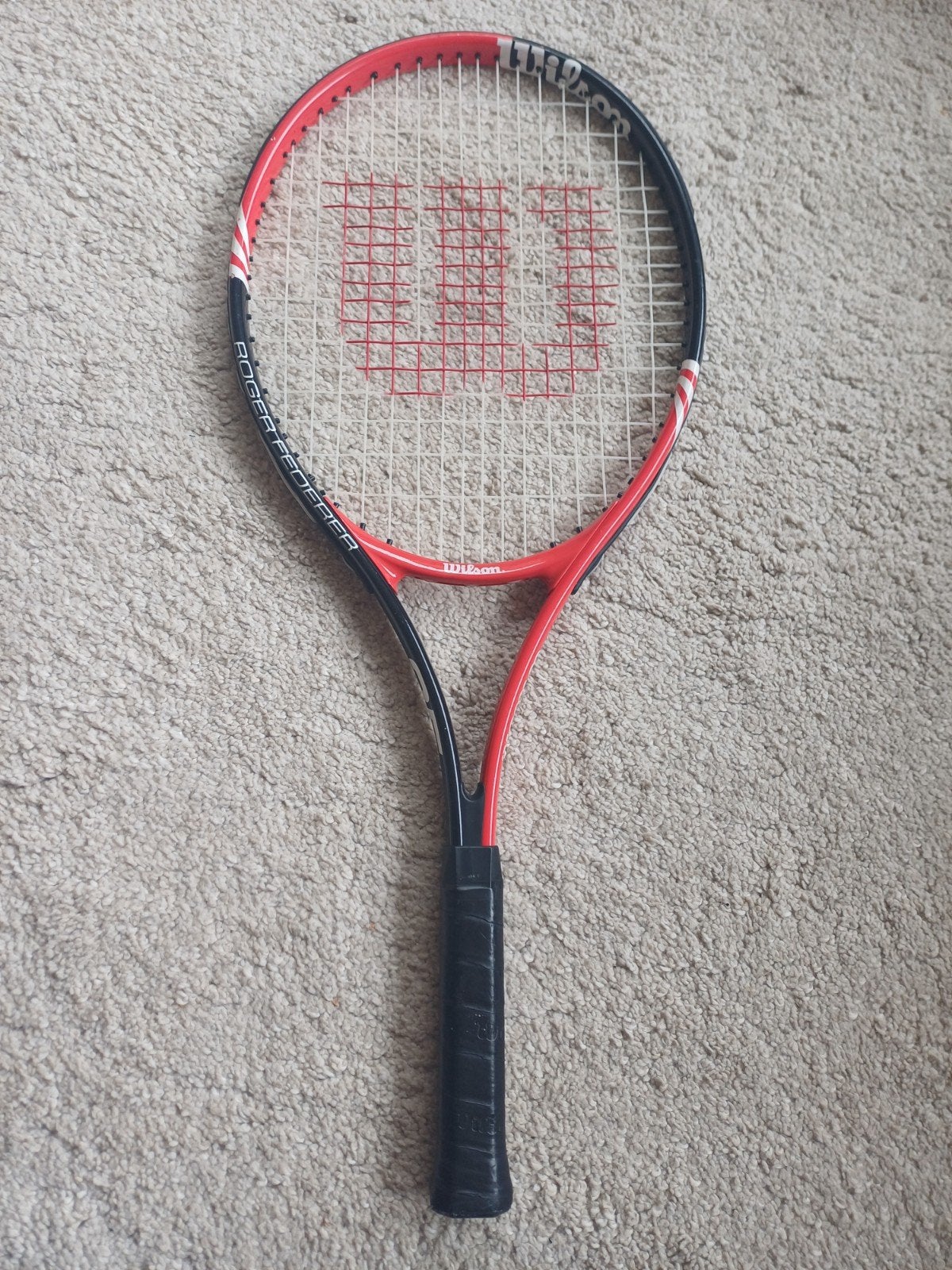 25" Wilson tennis racket voor 9 tot 11 jaar oud, Sport en Fitness, Tennis, Ophalen, Gebruikt, L00, Wilson