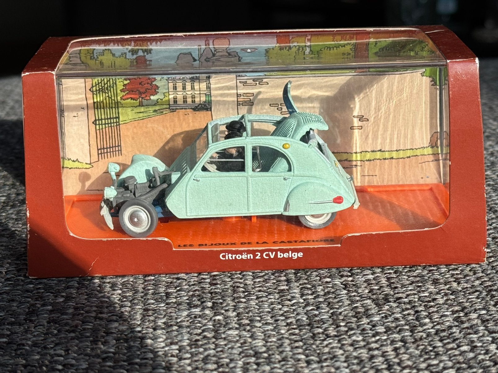 Kuifje Moulinsart auto - De Zaak Zonnebloem Citroën 2CV, Hobby en Vrije tijd, Ophalen of Verzenden, Zo goed als nieuw, Auto, Overige merken