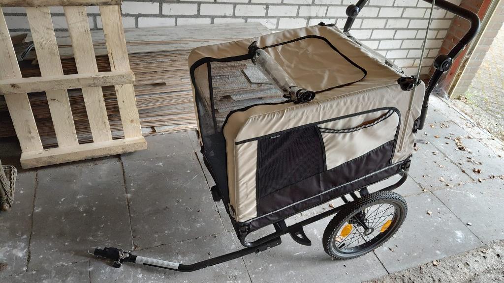 Fietskar hond, Fietsen en Brommers, Fietsaccessoires | Aanhangers en Karren, Ophalen, Opvouwbaar, 20 tot 40 kg, Zo goed als nieuw