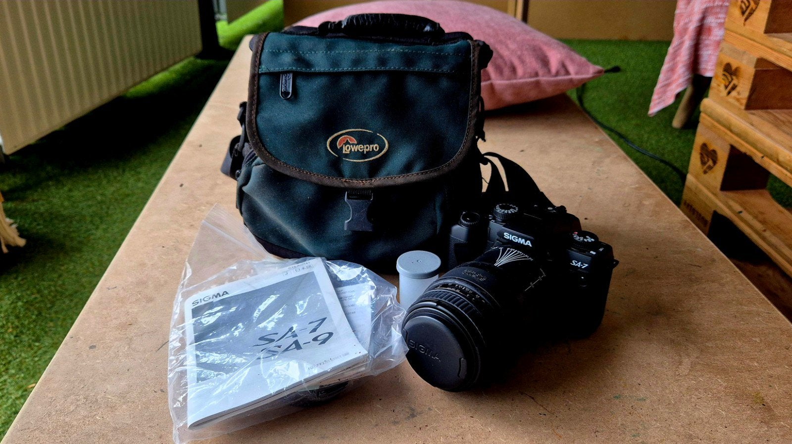 Sigma SA-7 Spiegelreflexcamera met nieuwe batterij, Ophalen of Verzenden, Gebruikt, Spiegelreflex