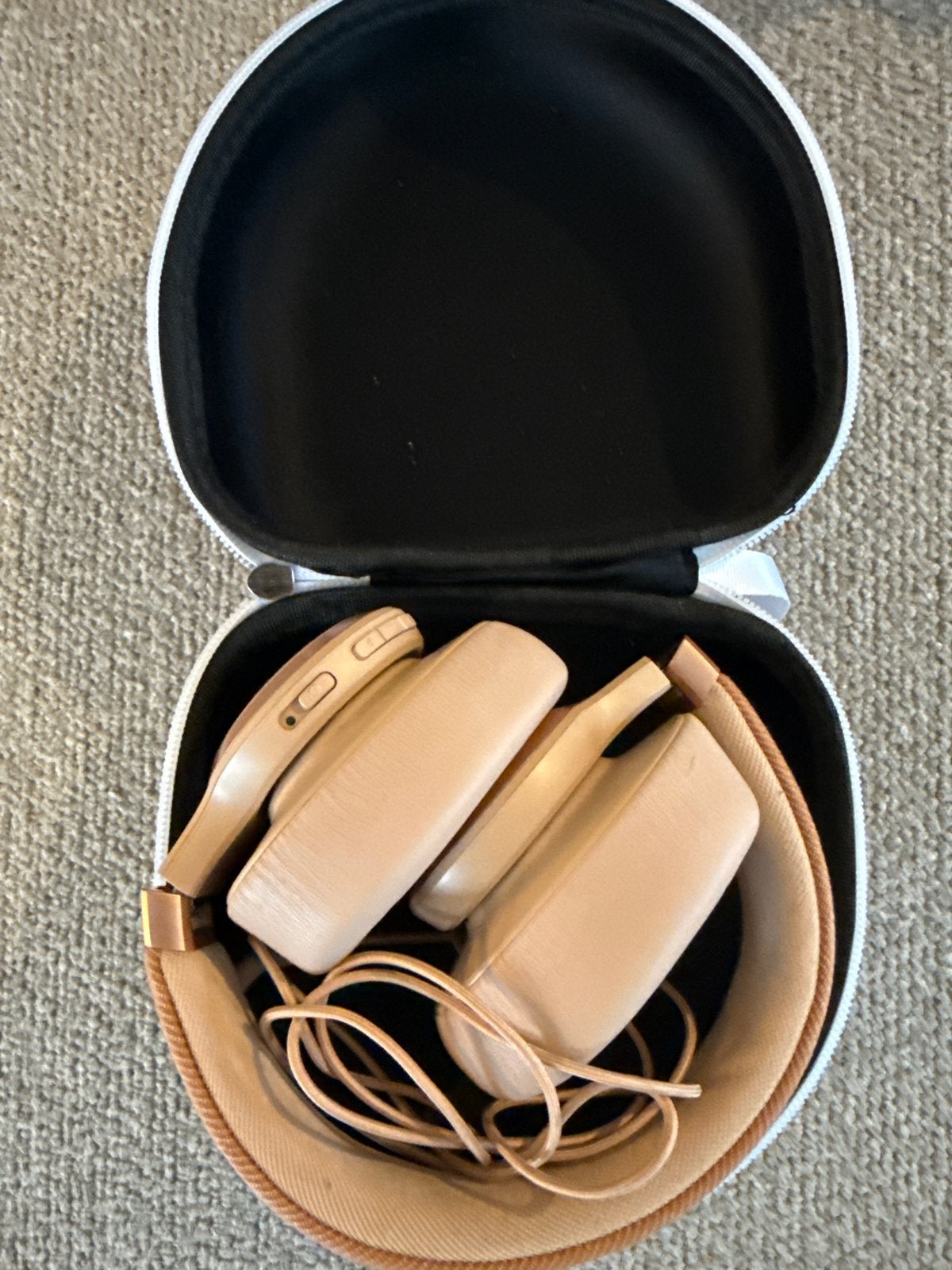 JBL Live 770NC Draadloze Over-ear Koptelefoon - Beige, JBL, Bluetooth, Zo goed als nieuw, Over-ear