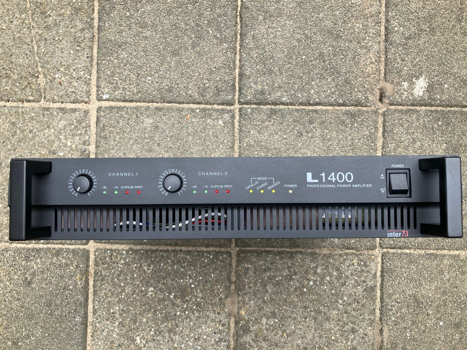 Inter-M L1400 Professionele Eindversterker, Gebruikt, 120 watt of meer, Stereo, Ophalen