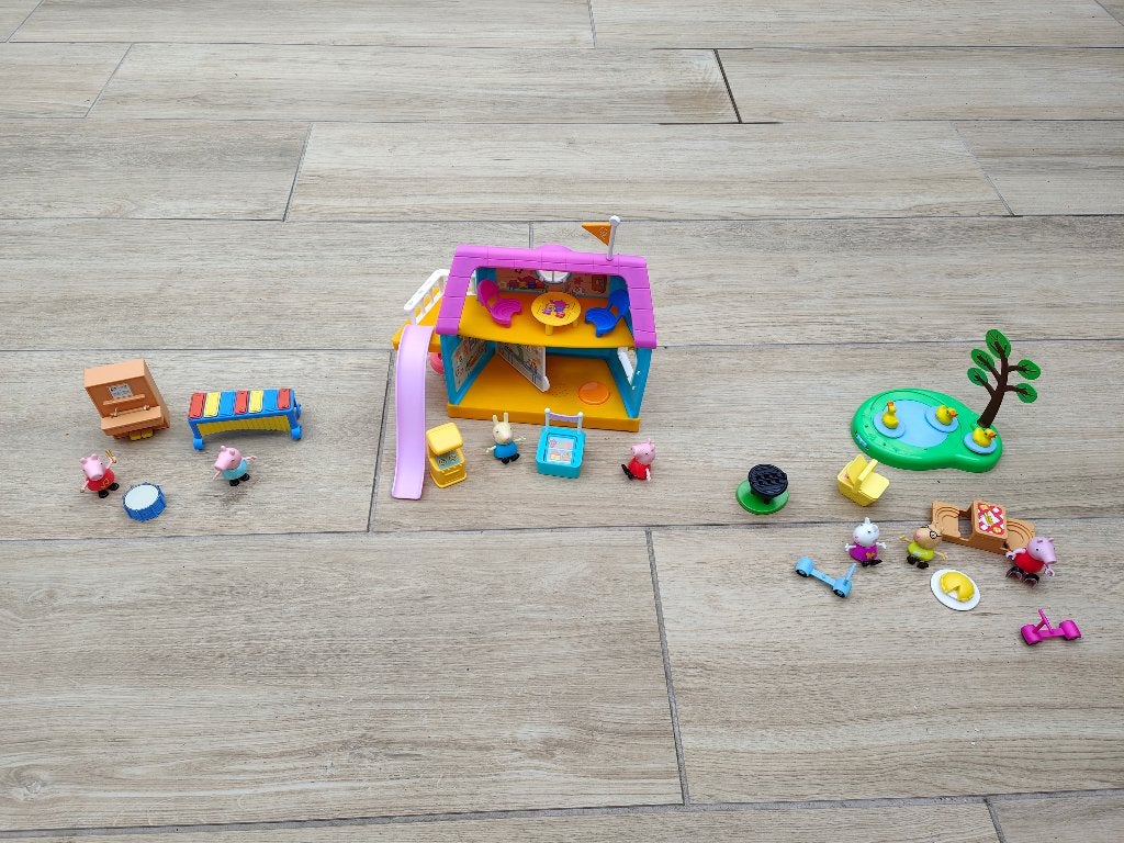 Peppa big diverse speelsets, Ophalen, Zo goed als nieuw