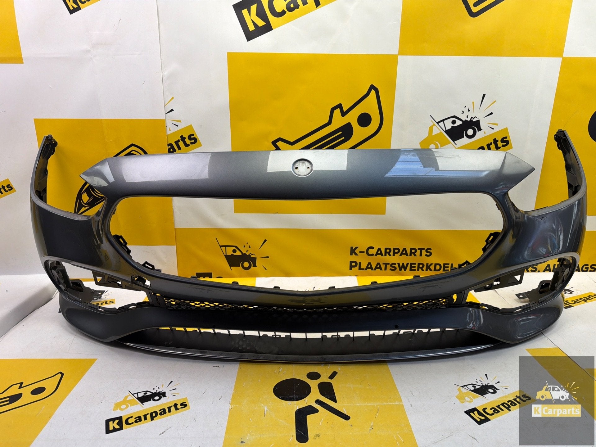 Mercedes C klasse W206 voorbumper bumper A2068808501 4xpdc