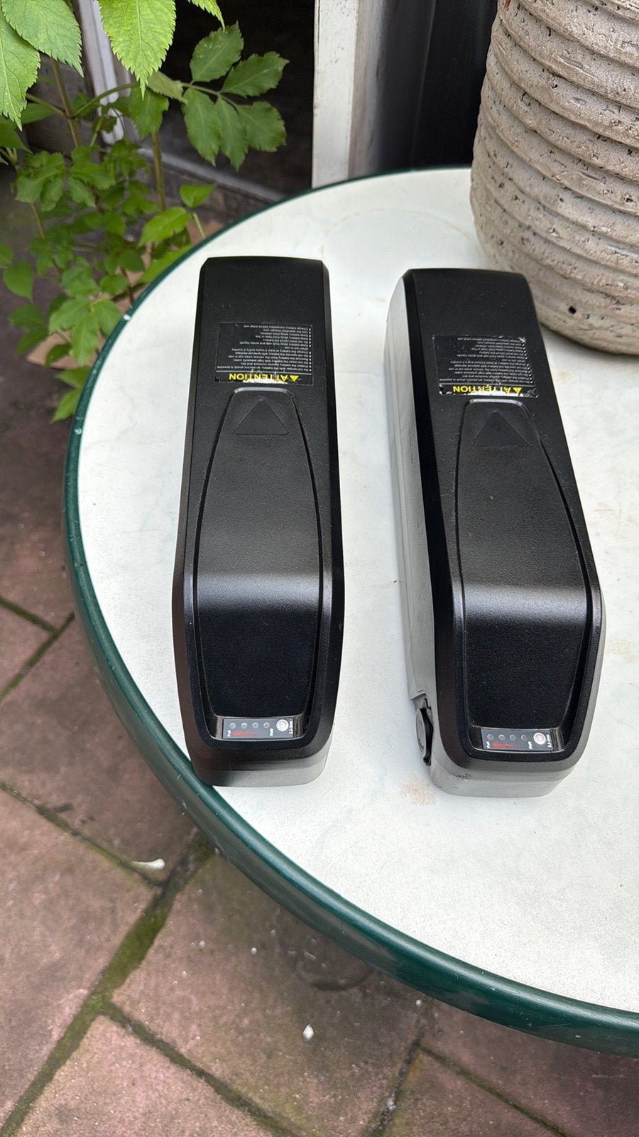 2x li-ion fatbike batterij. 4-pin 48V 720wh 1 oplader incl., Zo goed als nieuw