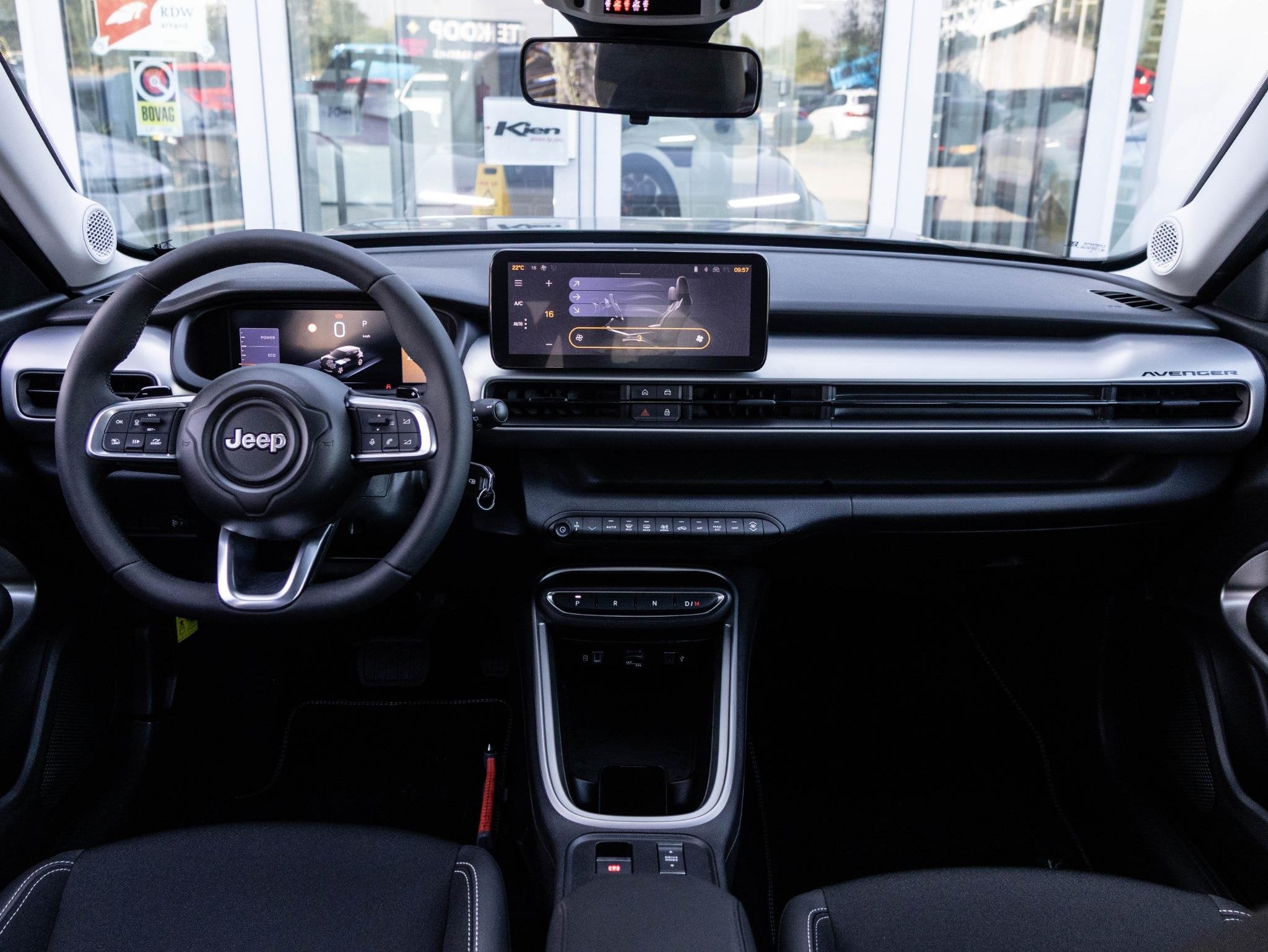 Jeep Avenger 1.2 e-Hybrid Altitude, Auto's, Stof, Gebruikt, Euro 6, 1199 cc