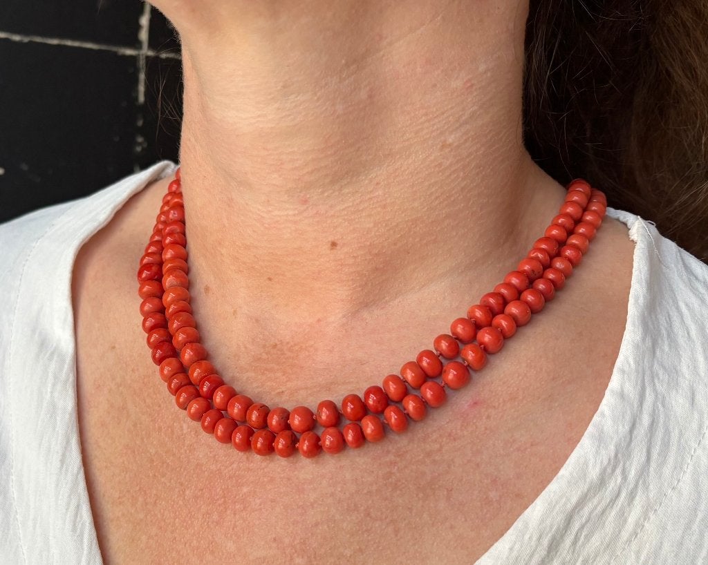 Bloedkoraal fraai antieke ketting 14k slot goud kaasjes dame