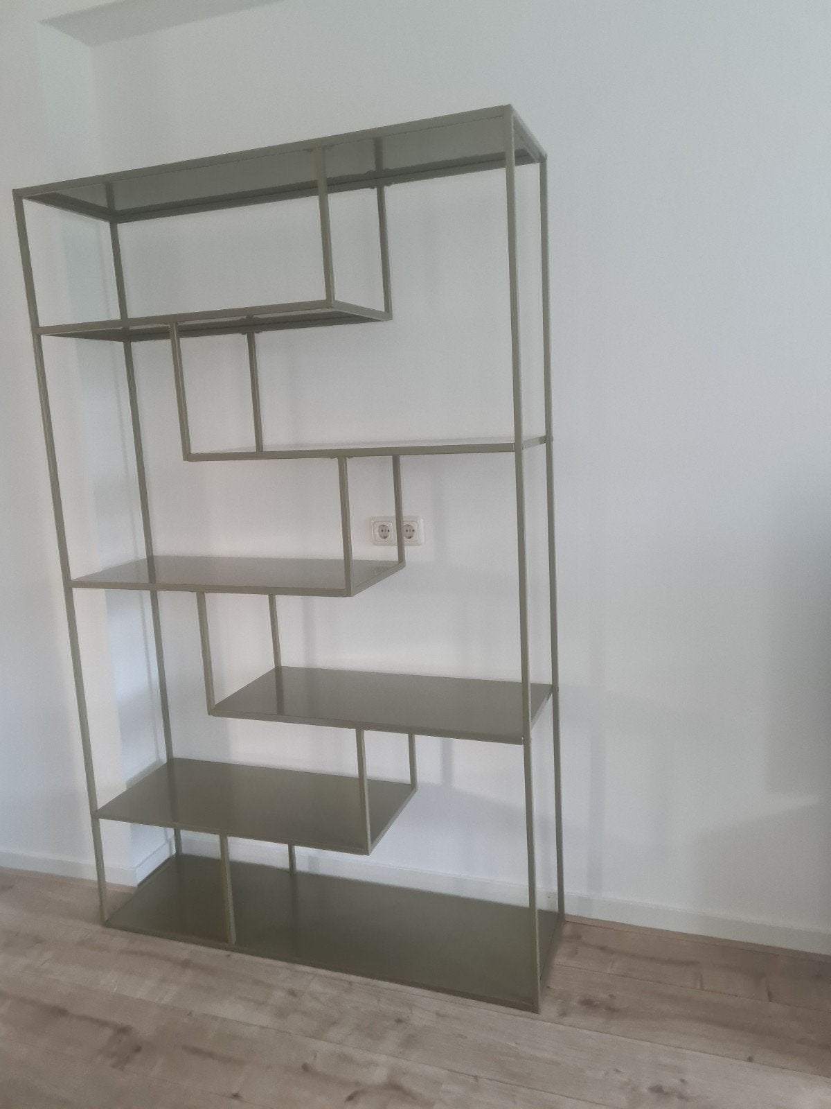 Moderne vakkenkast / open kast, Ophalen, Met plank(en), 150 tot 200 cm, Zo goed als nieuw