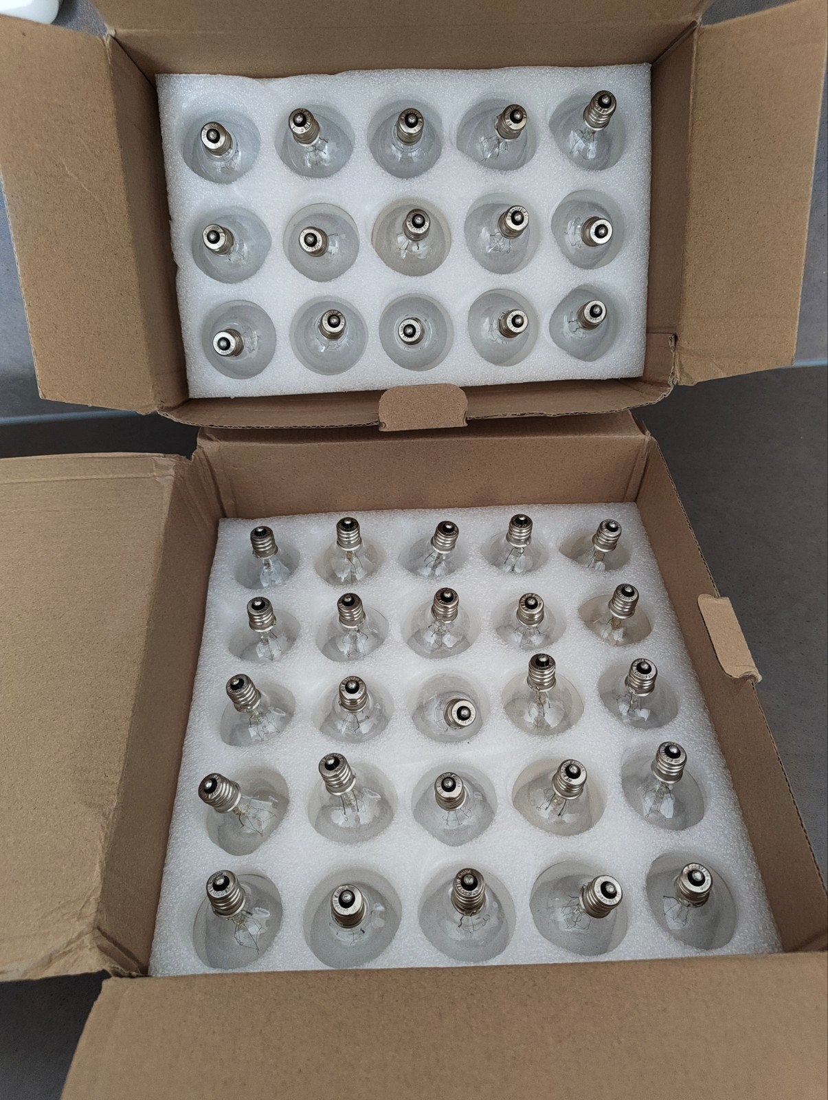 E12 halogeen lamp | peertje, Nieuw, Overige fittingen, Ophalen of Verzenden, Minder dan 10 watt