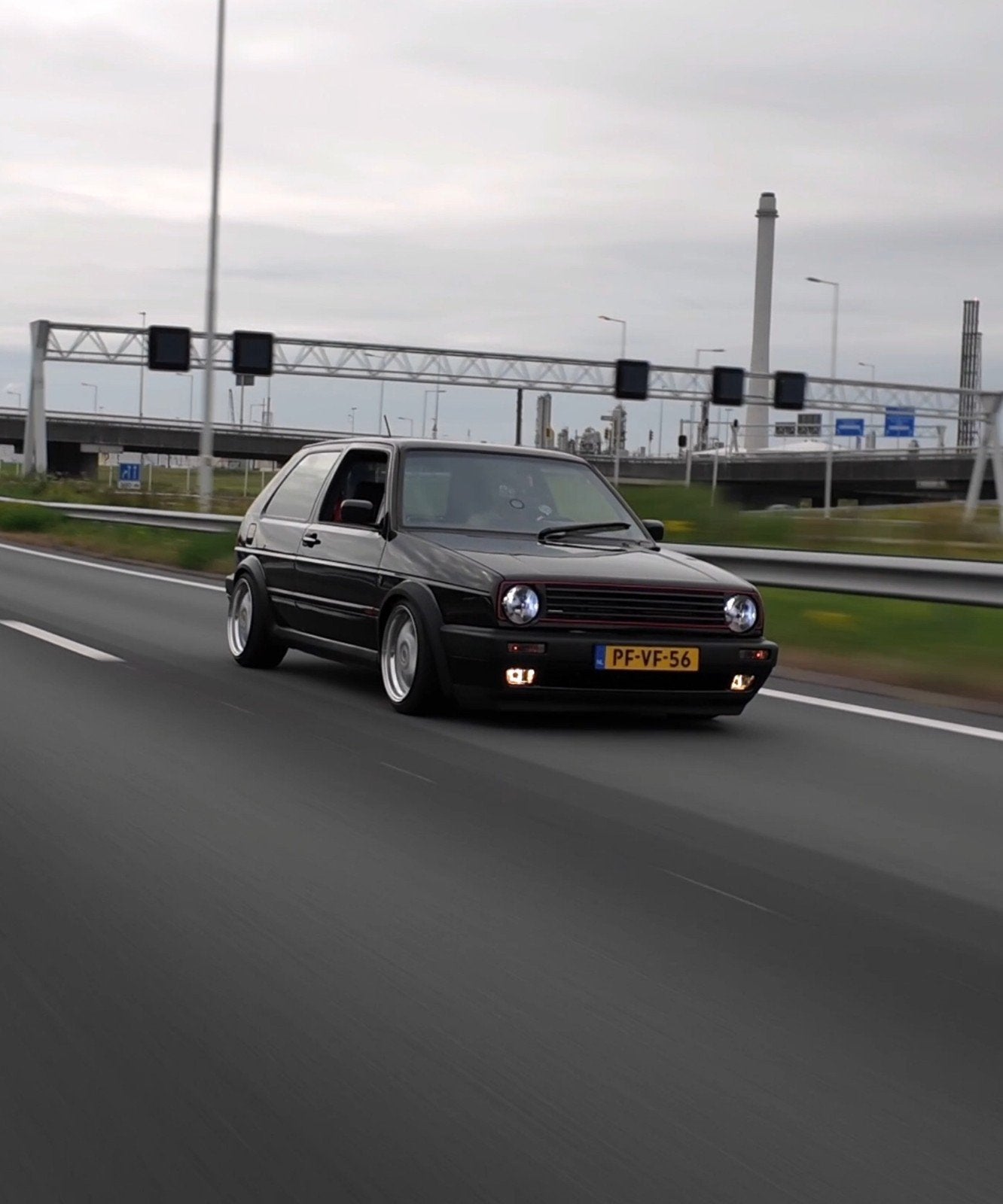 Volkswagen Golf 1.8 GTI 16V U9 1989 Zwart, Auto's, Voorwielaandrijving, 4 cilinders, 129 pk, Zwart