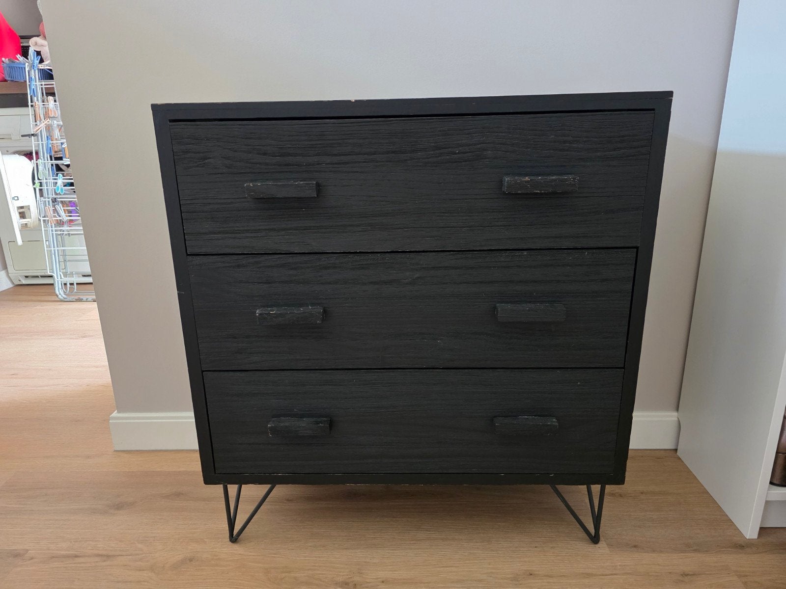 TV/commode, Ophalen, 100 tot 150 cm, 3 of 4 laden, Minder dan 100 cm