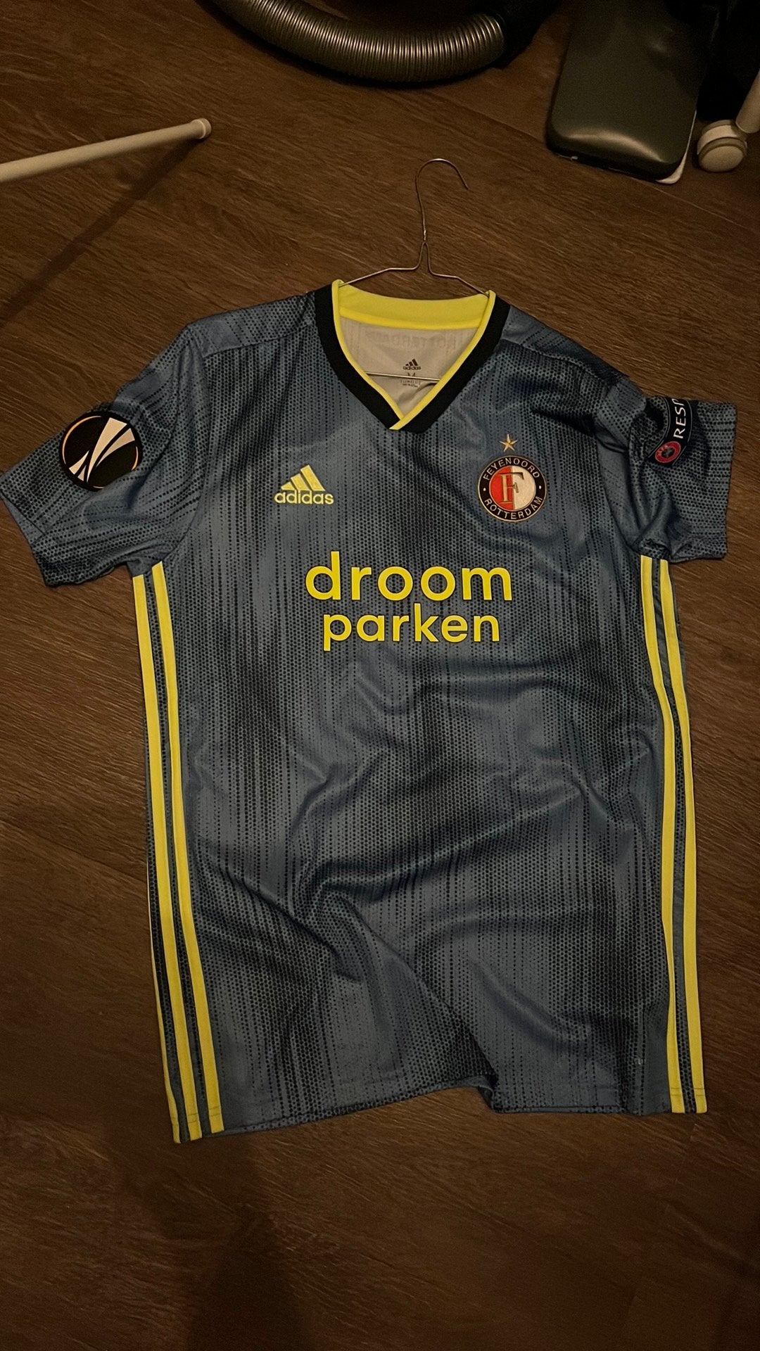 Europese matchworn Karsdorp, Verzenden, Zo goed als nieuw, Feyenoord, Shirt