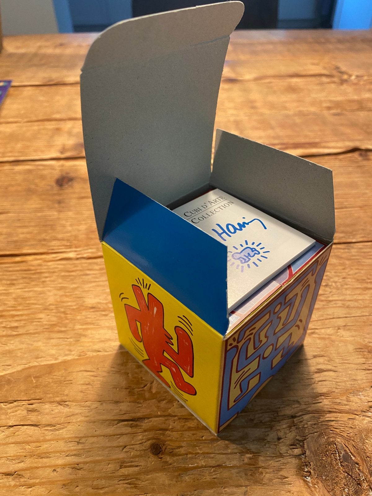 Keith Haring Art Cube Rare Vintage, Antiek en Kunst, Meerkleurig, Object, Ophalen of Verzenden, Papier/karton