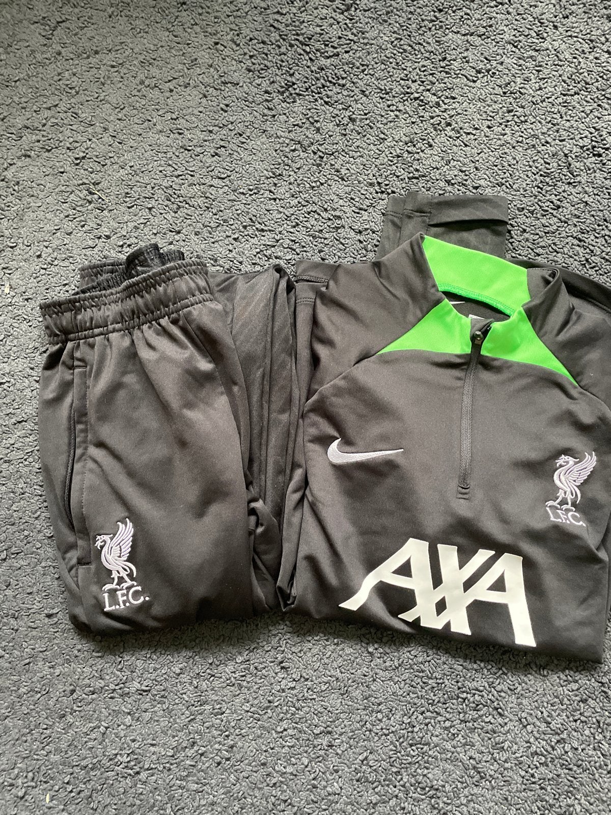 Liverpool FC Nike Trainingspak - Zwart/Groen, Ophalen, Zwart, Overige maten, Zo goed als nieuw