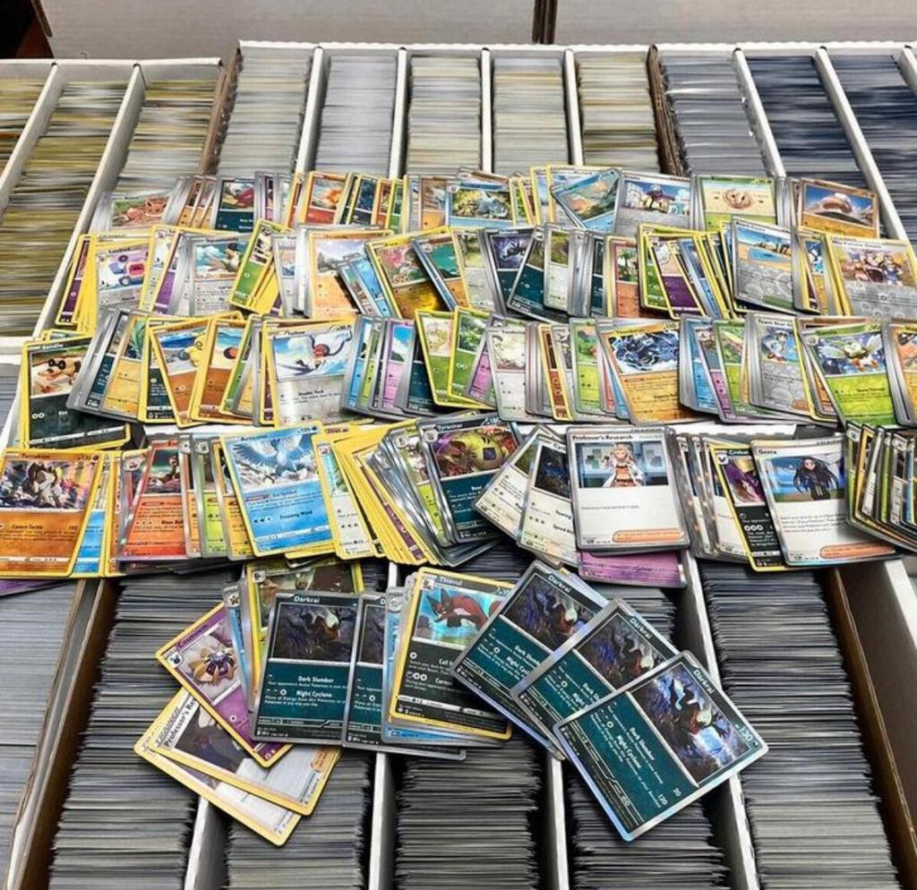 Pokemon bulk GEZOCHT, Ophalen of Verzenden, Zo goed als nieuw, Meerdere kaarten