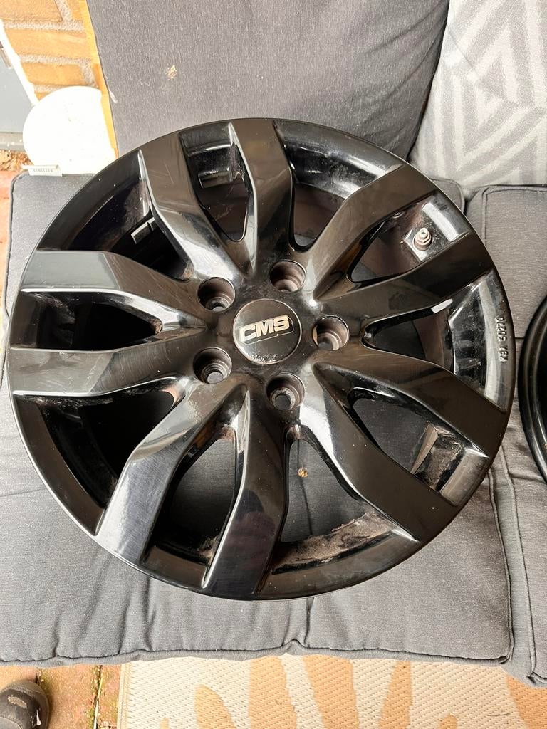 Cms velgen 16 inch, Ophalen