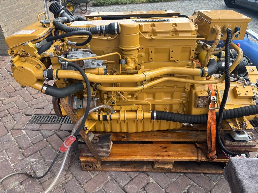 Diverse scheepsdiesel motoren  en aandrijvingen, Watersport en Boten, Ophalen, Gebruikt, Binnenboordmotor, Viertaktmotor