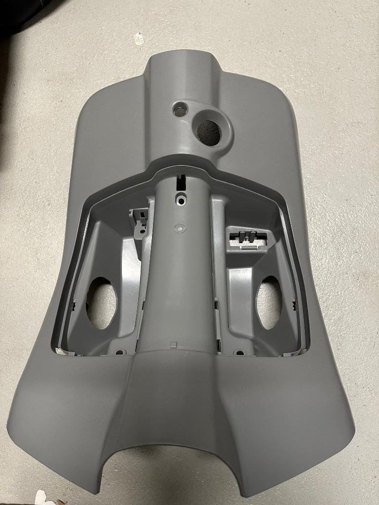 Beenschild blank piaggio vespa sprint primavera 1b003620, Piaggio, -, -, Nieuw