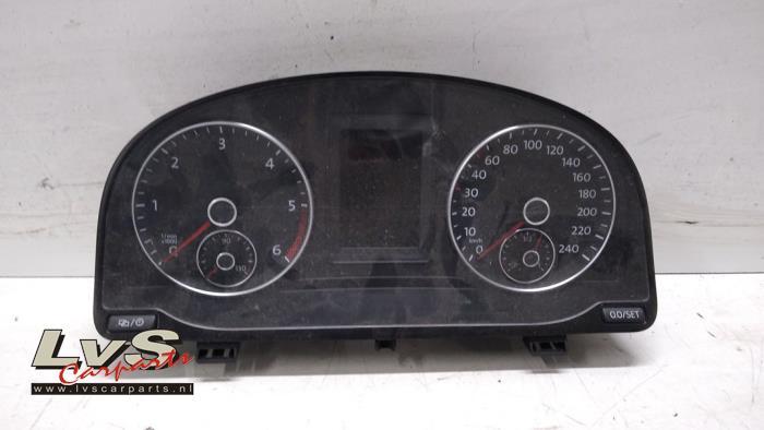 Kilometerteller KM van een Volkswagen Caddy, Gebruikt, -, Volkswagen, -