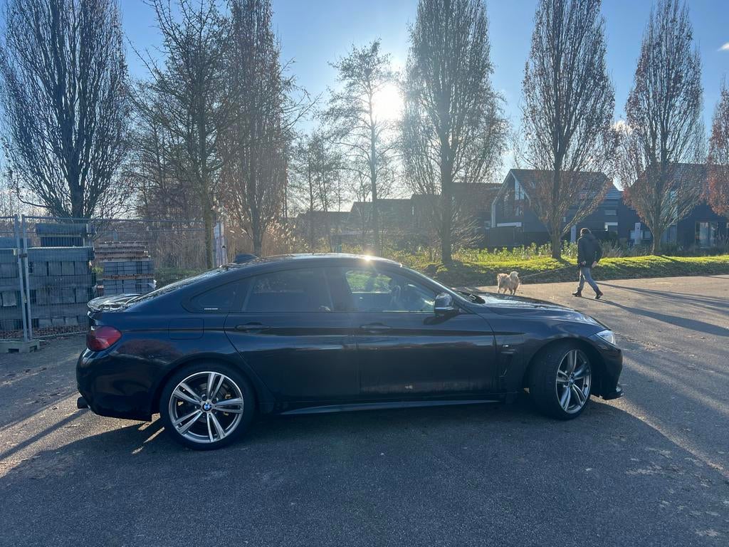 BMW 4-Serie 420IA 2.0 Gran Coupe 2015 Zwart, Auto's, BMW, Achterwielaandrijving, Zwart, Origineel Nederlands, Particulier