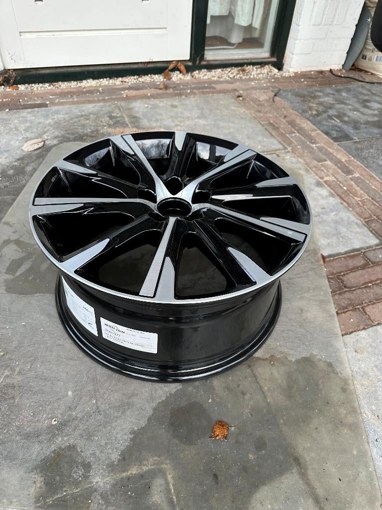 XC60 Winterbandenset (3x) met velgen (4x), Ophalen, 18 inch, Gebruikt, Banden en Velgen