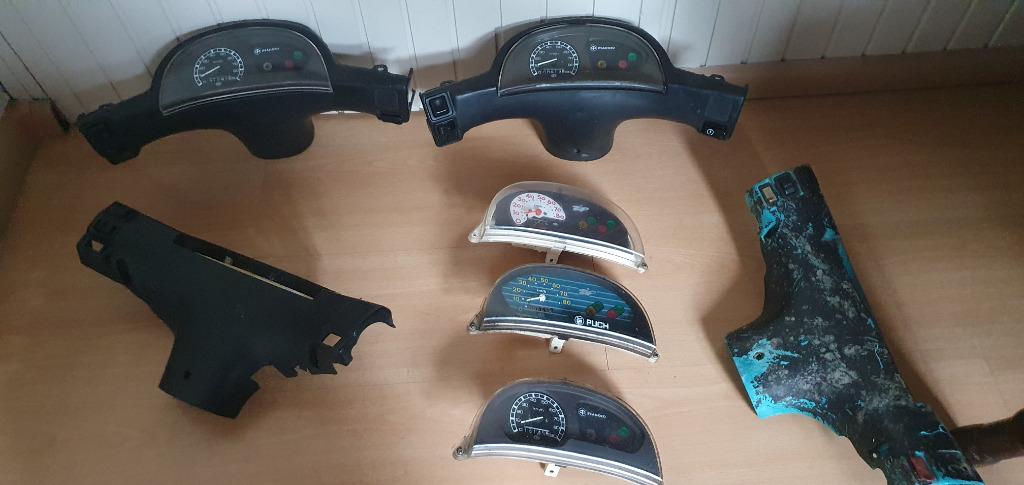 Tellers Puch Zip type3 Stuurkap Cockpit Zip 1 RST Stuurkap, Fietsen en Brommers, Brommeronderdelen | Scooters, Gebruikt, Piaggio