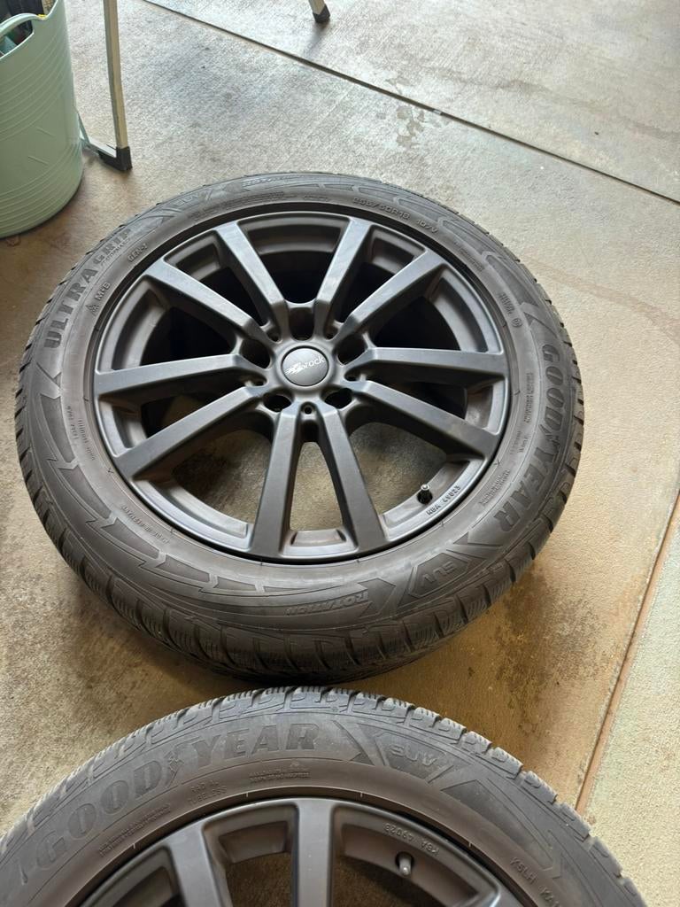 Velgen 19 inch  met banden, Ophalen of Verzenden