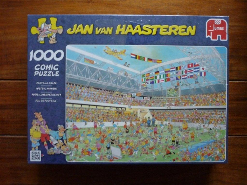 Jan van Haasteren puzzel - Voetbalwaanzin 1000 st. NIEUW!, Ophalen of Verzenden, 500 t/m 1500 stukjes, Nieuw, Legpuzzel