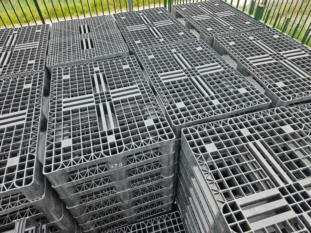 30 stuks halve Kunststof Pallets, Ophalen, 100 cm of meer, 60 cm of meer, Overige typen