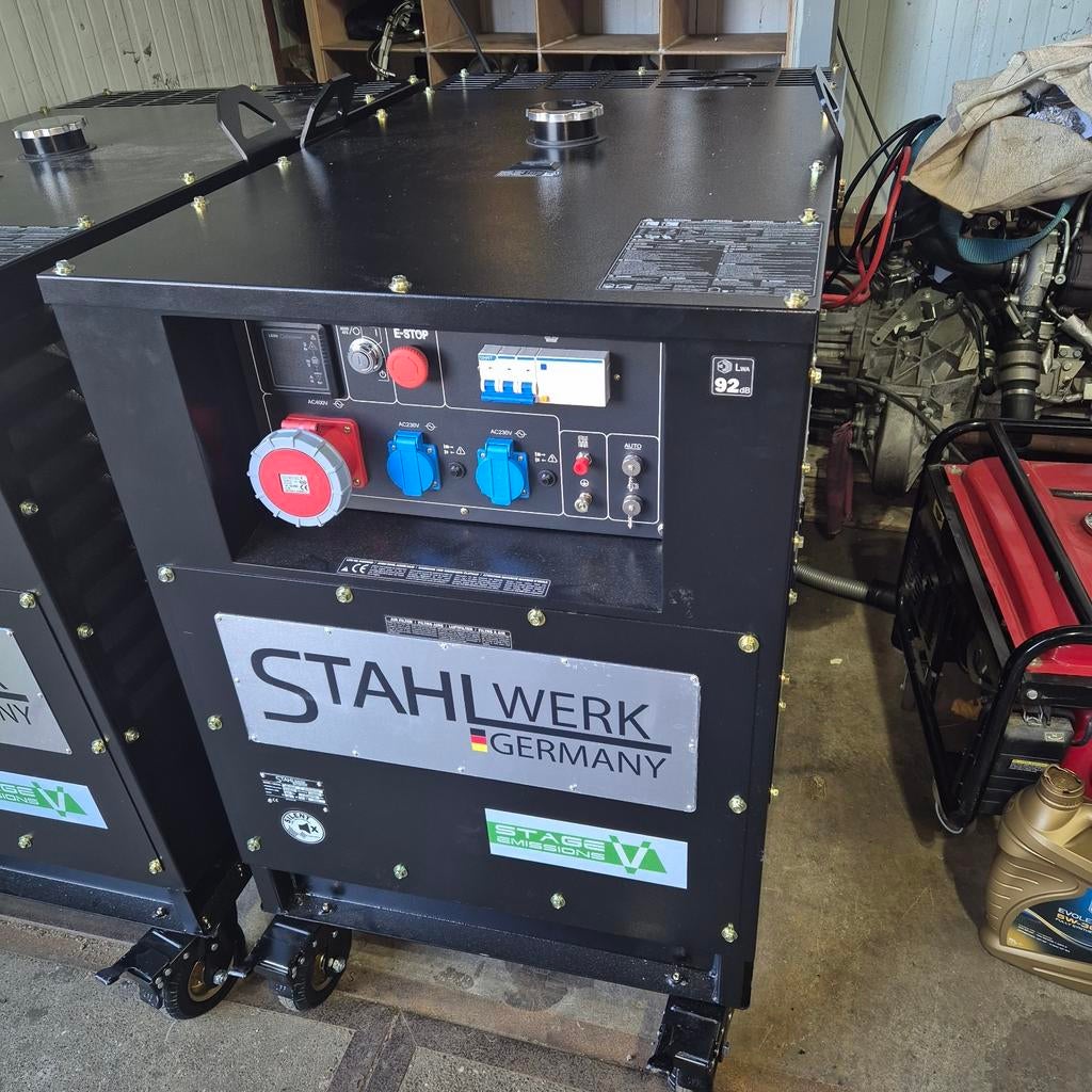 Stahlwerk SW-20K Diesel generator stage V 20kVA 230V/400V, Dieselolie, Geluidgedempt, Nieuw, Ophalen of Verzenden